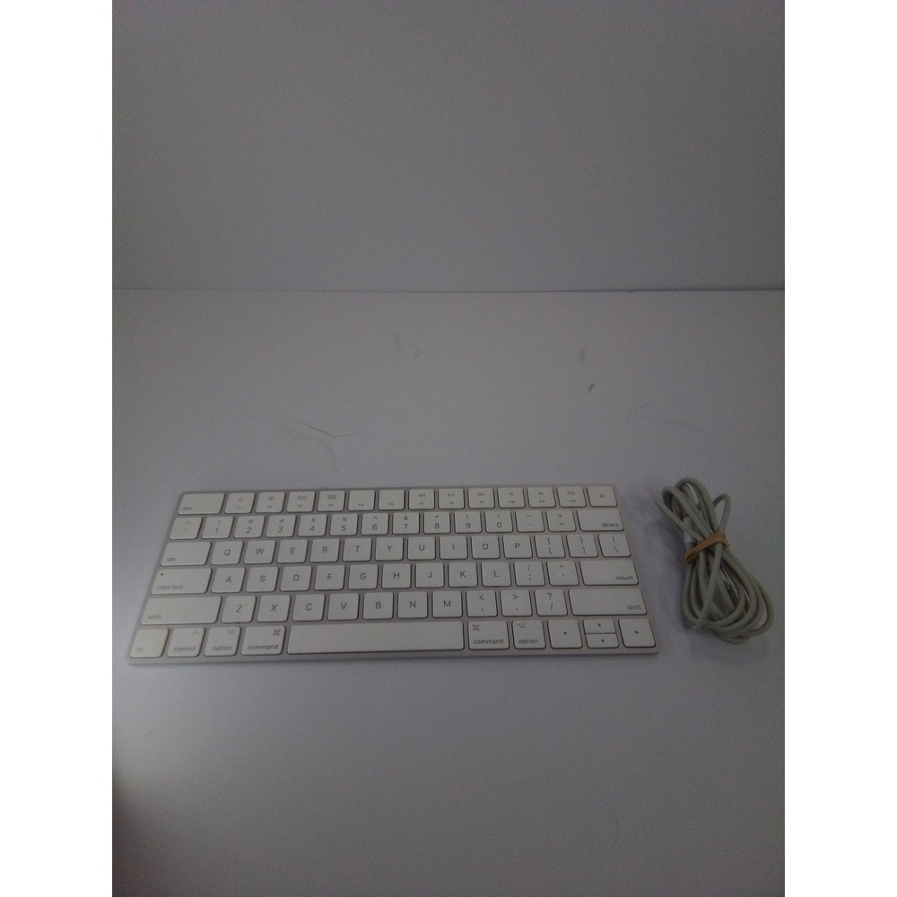 Apple Magic Keyboard Wireless Bluetooth Rechargeable A1644 w/ Cable Used Tested
